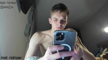 horny_jerk_roy_prick2001  07-02-2022 video kiss