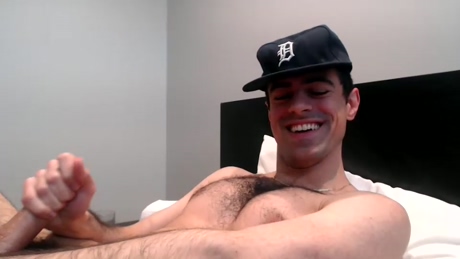 michmark23  06-02-2022 video kiss