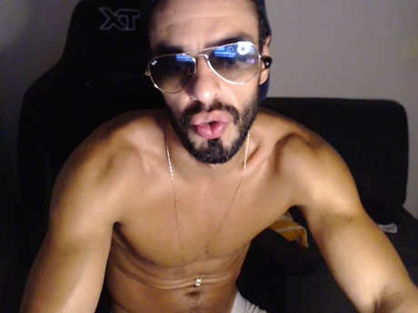 rickbravo29  07-02-2022 video Cam