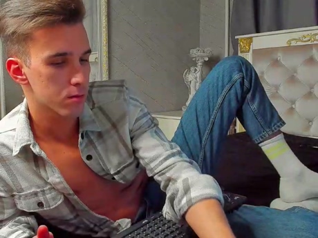 Lattavio  08-02-2022 video fuck