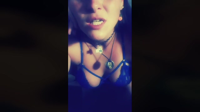 RolingaStone 08-02-2022 striptease 