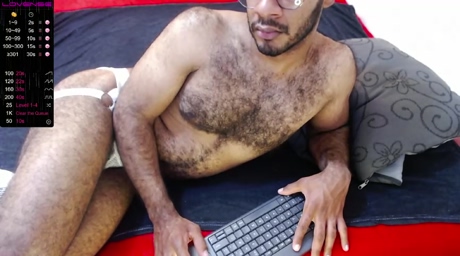 donato_dly  08-02-2022 video striptease