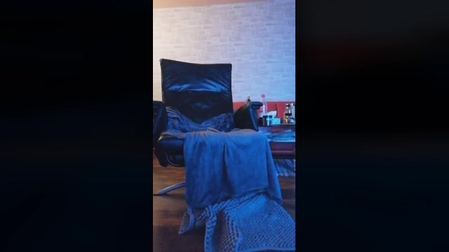 jeans_boy  08-02-2022 video kiss