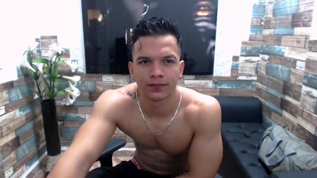 Anthoni_Mendez  09-02-2022 video kissing