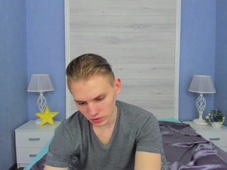 DillonStar  09-02-2022 video kiss