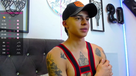 JaikobSterling  09-02-2022 video spanking