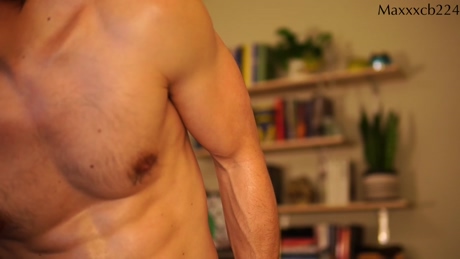 maxxxcb224  09-02-2022 video yummy