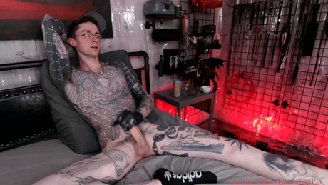 tattedtrevorsmith  09-02-2022 video analsex