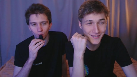 yesmartin  08-02-2022 video fingers