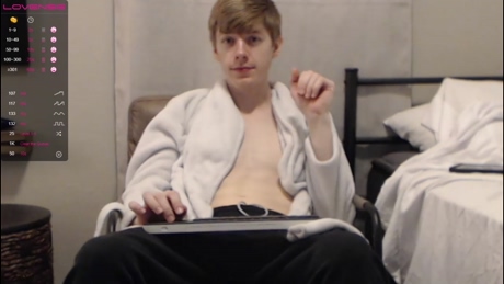 _ddawn  10-02-2022 video striptease