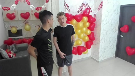 bisexlife_hot  09-02-2022 video sexy