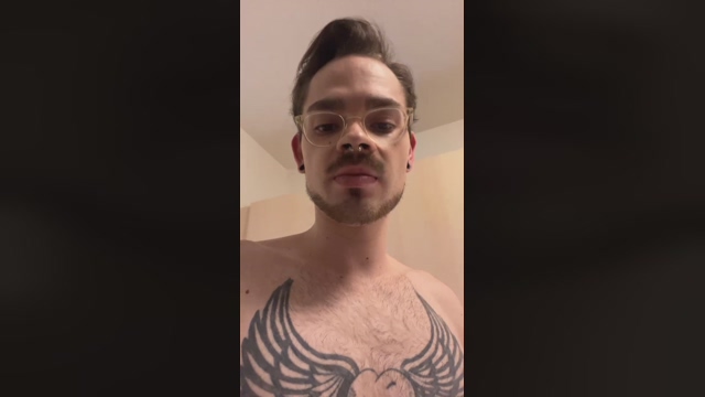 aleeex98  11-02-2022 video striptease