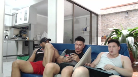 heteros_men  10-02-2022 video toy