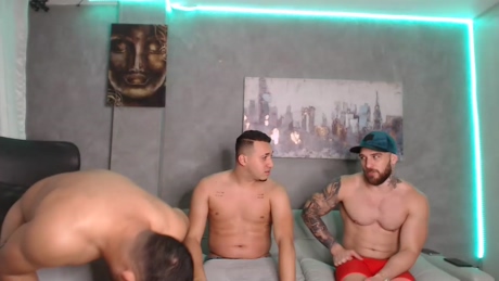 straighthouseofpleasure  11-02-2022 video suckshow