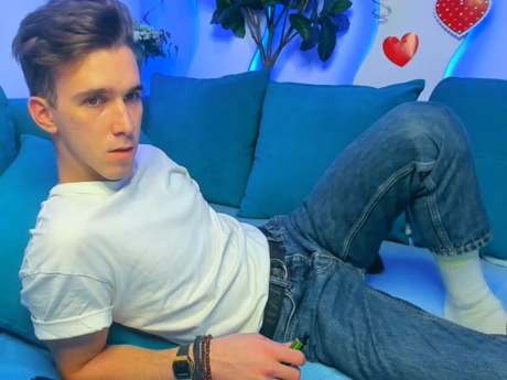 Lattavio  13-02-2022 video suckshow