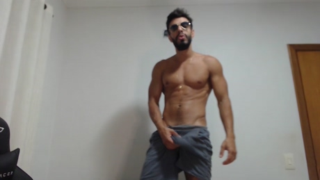 rickbravo29  13-02-2022 video striptease