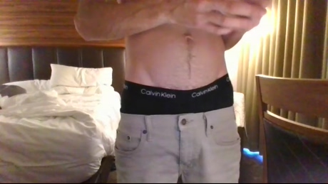 urboytoy24  12-02-2022 video handsome