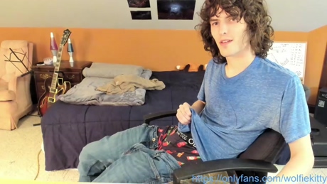 wolfiekitty  12-02-2022 video deep