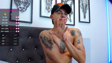 JaikobSterling  14-02-2022 video bicurious