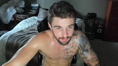 theufcfan_8181  14-02-2022 video fingers