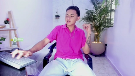 AlexLeon_18  14-02-2022 video moan