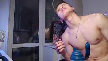 chan_pak  15-02-2022 video lick