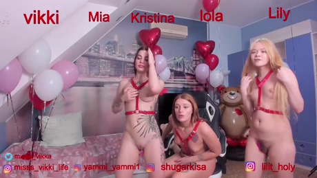 misss_vikki  14-02-2022 tits Females