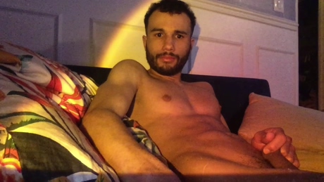 AnthonyAustain  16-02-2022 video love