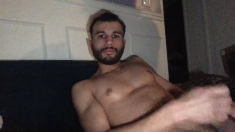 AnthonyAustain  16-02-2022 video amateur