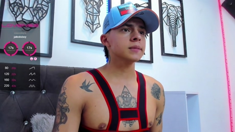 JaikobSterling  15-02-2022 video yummy