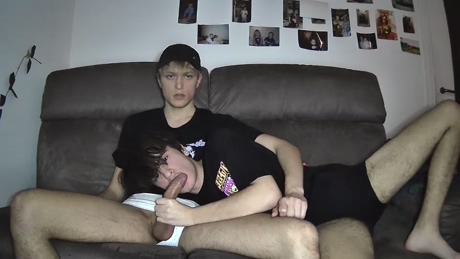 Twinkbiondoxvoi  15-02-2022 video suckcock