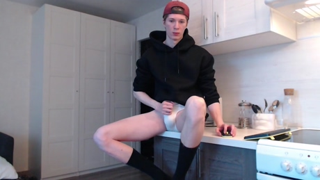 mikewate  16-02-2022 video spanking