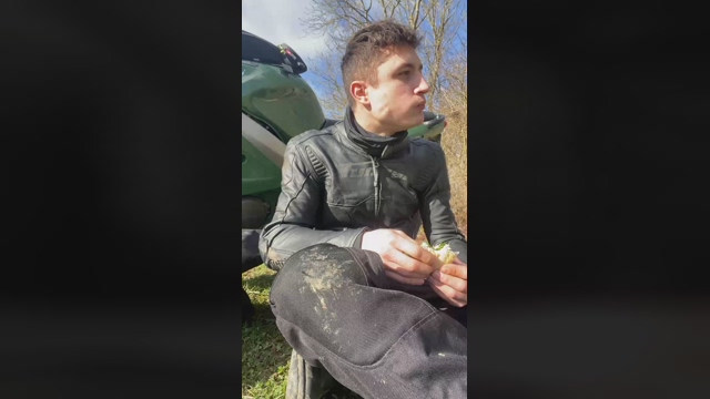 MaxetMel  17-02-2022 Recorded Video analtoy