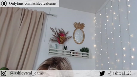 sexyashley_21  17-02-2022 kissing Females