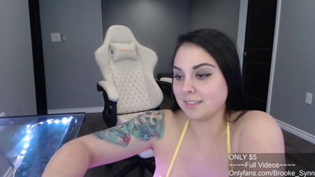 brooke_synn  18-02-2022 kinky Females