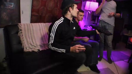 hollandhousestudios  19-02-2022 video suck