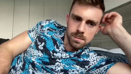 justmehere2318  18-02-2022 video fuckass