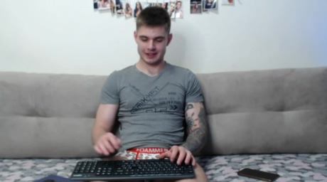 maks_wolfis  19-02-2022 video Porn