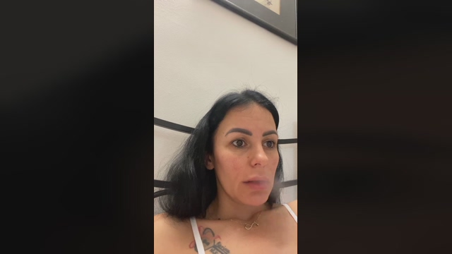 monica266 19-02-2022 sexyfeet 