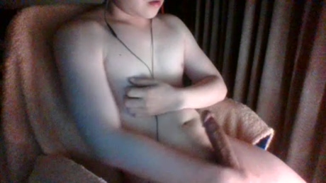 yan0831  19-02-2022 video kiss