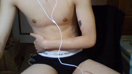 Larry_1219  21-02-2022 video handsome