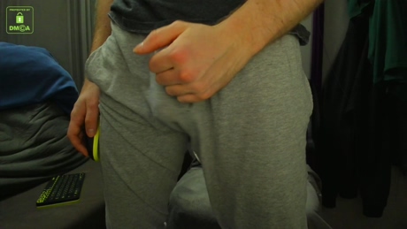 LorenzoLux  21-02-2022 video yummy