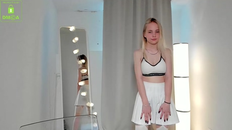 appr0ved  22-02-2022 sexybody Females