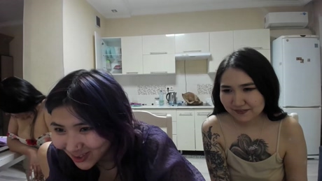 Couple_Assian