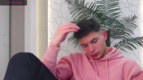 denhummer  22-02-2022 video sexyfeet