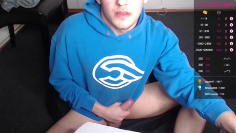 roberto_twink1  22-02-2022 video fuckher