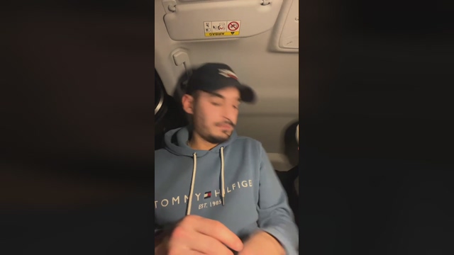 tomtom144001  21-02-2022 video Topless