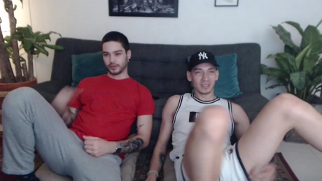 fratguysonline  23-02-2022 video prettyface