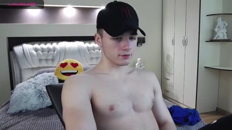 palmanford  23-02-2022 video kiss