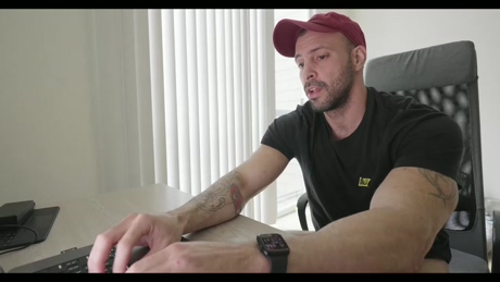 brucestryker  23-02-2022 video sexybody